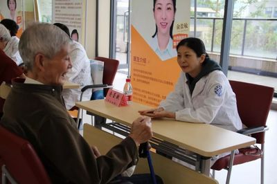 愛滿重陽，情暖人心——民革浙江省委會文化服務(wù)團與浙江涌嘉保險經(jīng)紀(jì)公司攜手開展重陽慰老活動